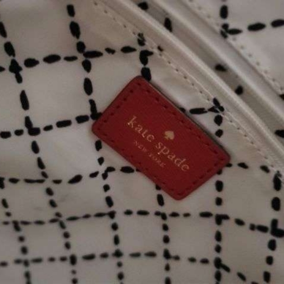 Red Kate spade used but like new handbag - Picture 7 of 7